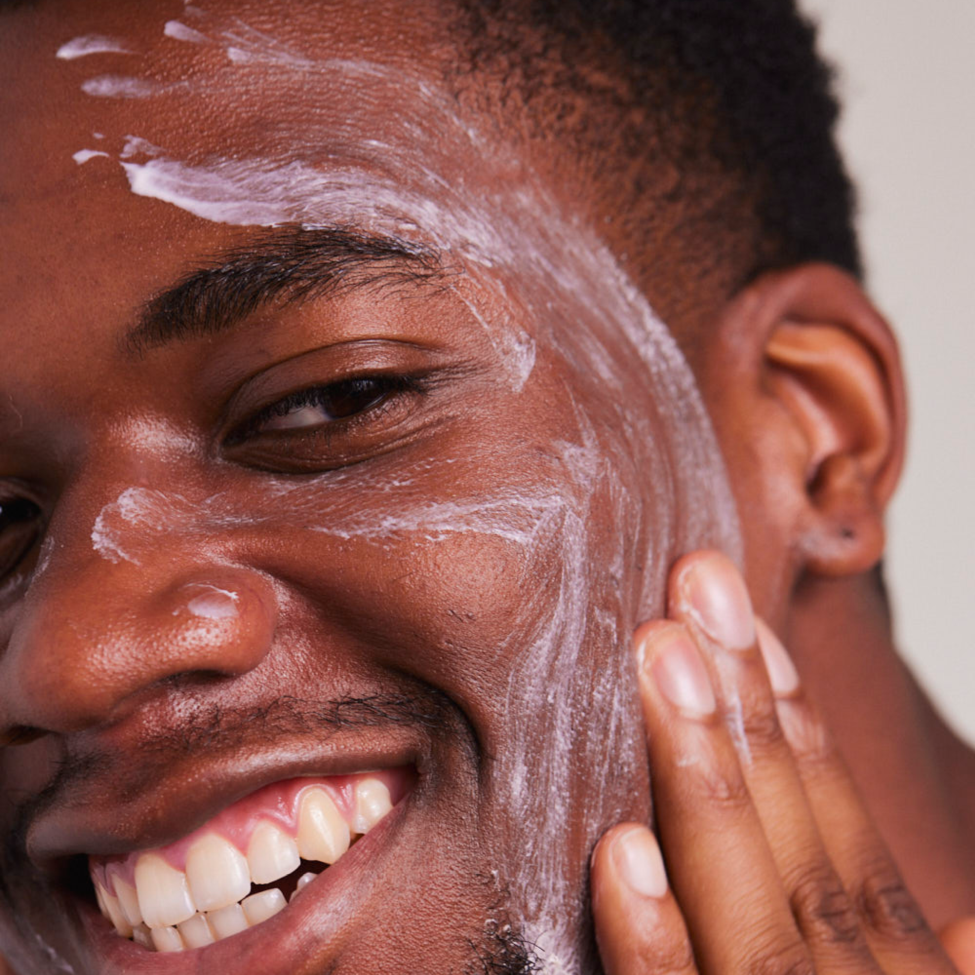 Applying Matte Moisturiser