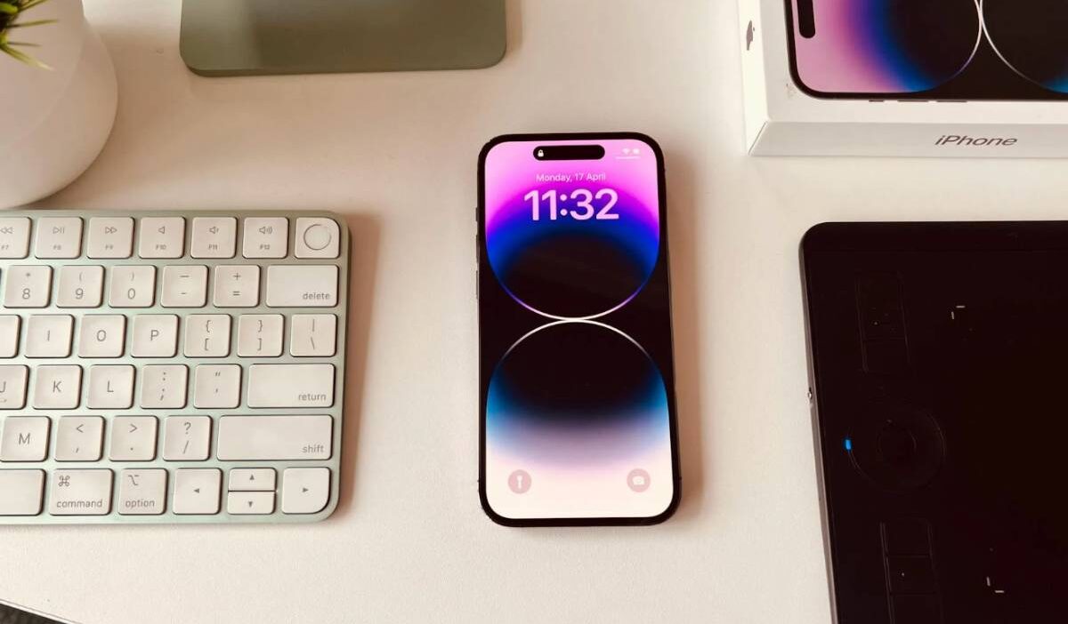 free-iphone-16-pro-max-government-phone