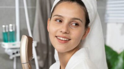 best-face-wash-for-aging-skin