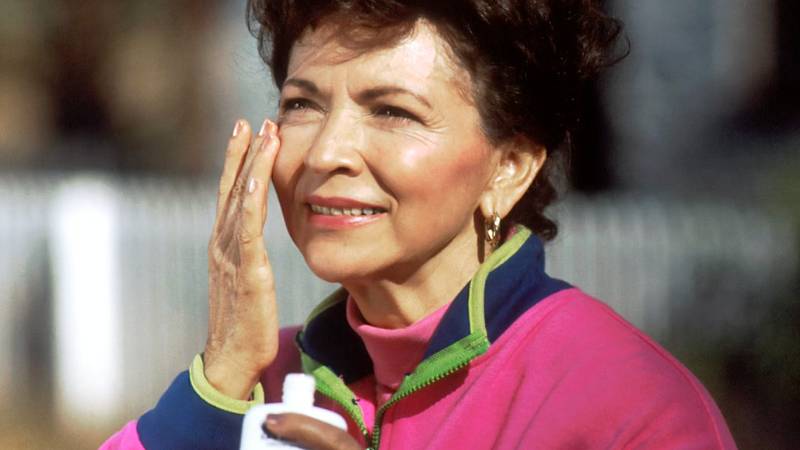 can-sunscreen-make-your-skin-lighter