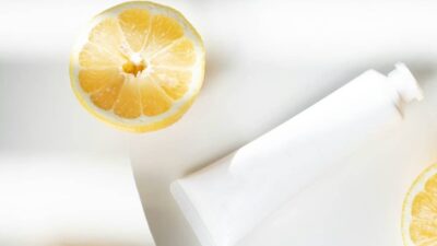 does-retinol-lighten-skin