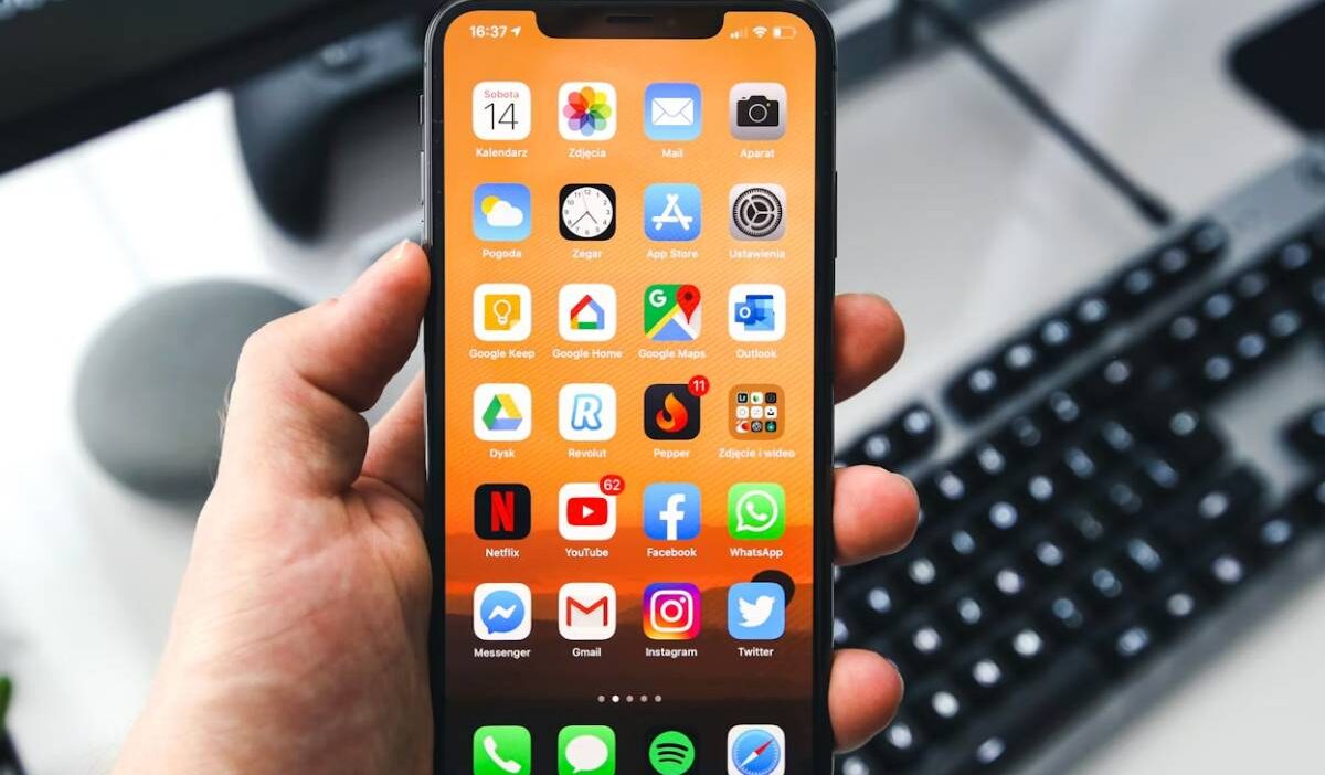 how-can-i-get-a-free-iphone