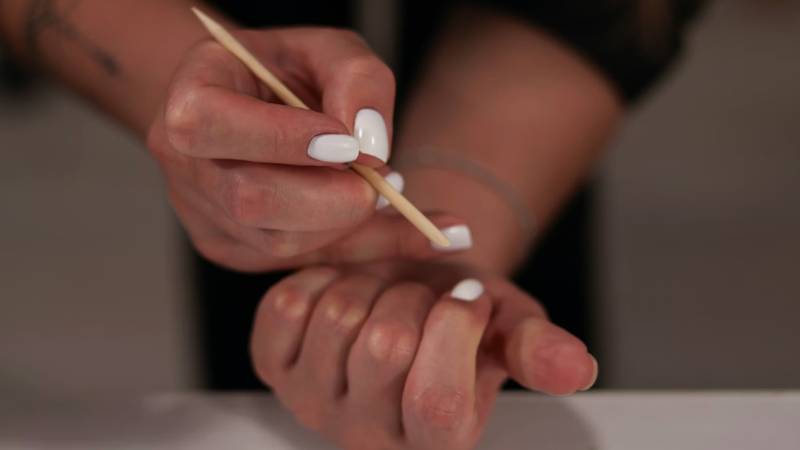 how-to-get-nail-glue-off-skin