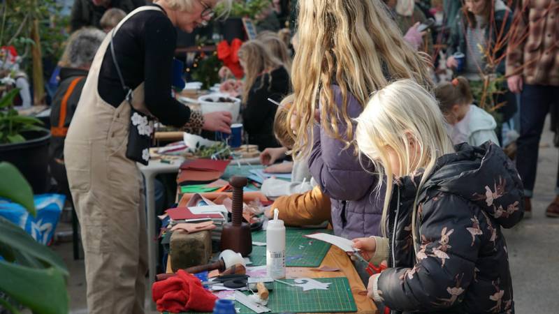 how-to-get-super-glue-off-skin