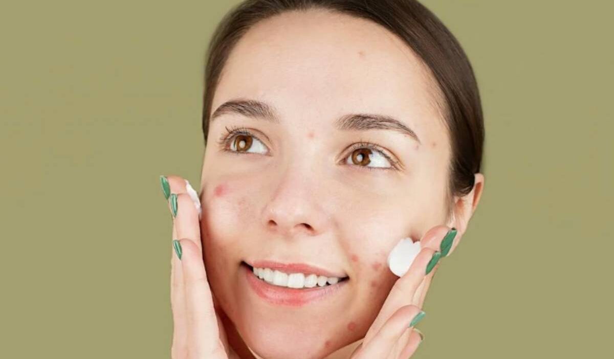 best-moisturizer-for-oily-acne-prone-skin