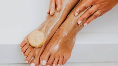 how-to-get-rid-of-dead-skin-on-feet