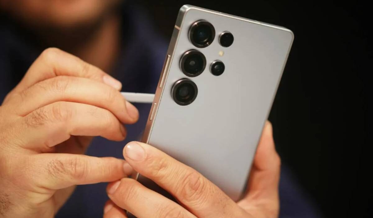 free-5g-government-phones-samsung