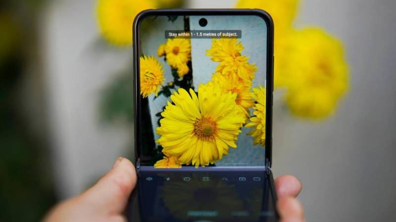 free-galaxy-z-flip-government-phone