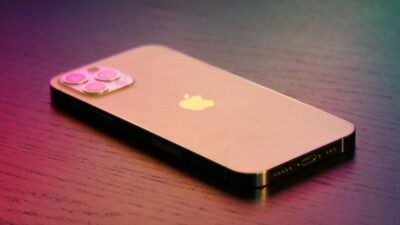 free-iphone-12-government-phone
