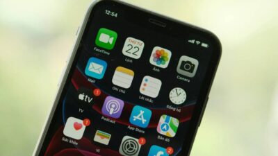 does-iphone-13-have-a-sim-card