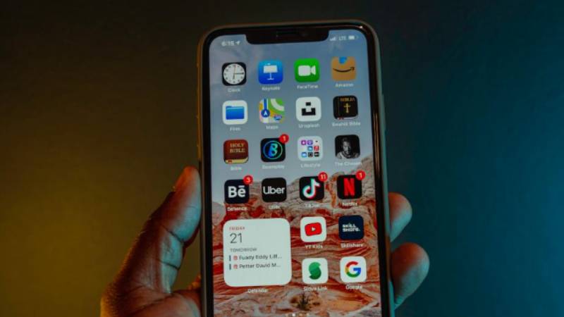 does-iphone-13-have-esim
