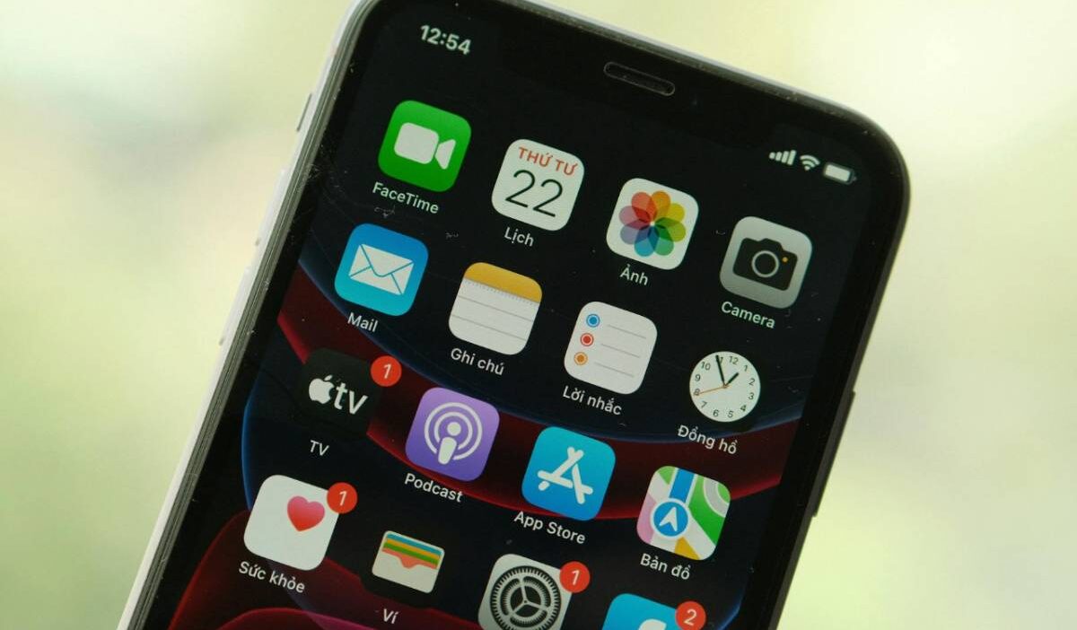 does-iphone-13-pro-max-have-esim