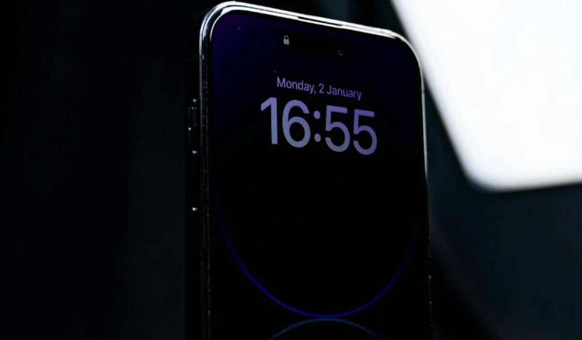 does-iphone-14-have-esim