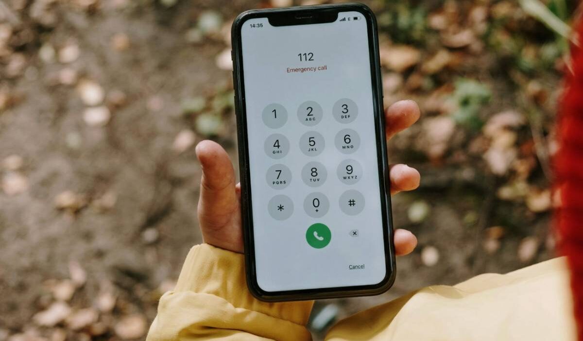 does-iphone-xs-have-esim