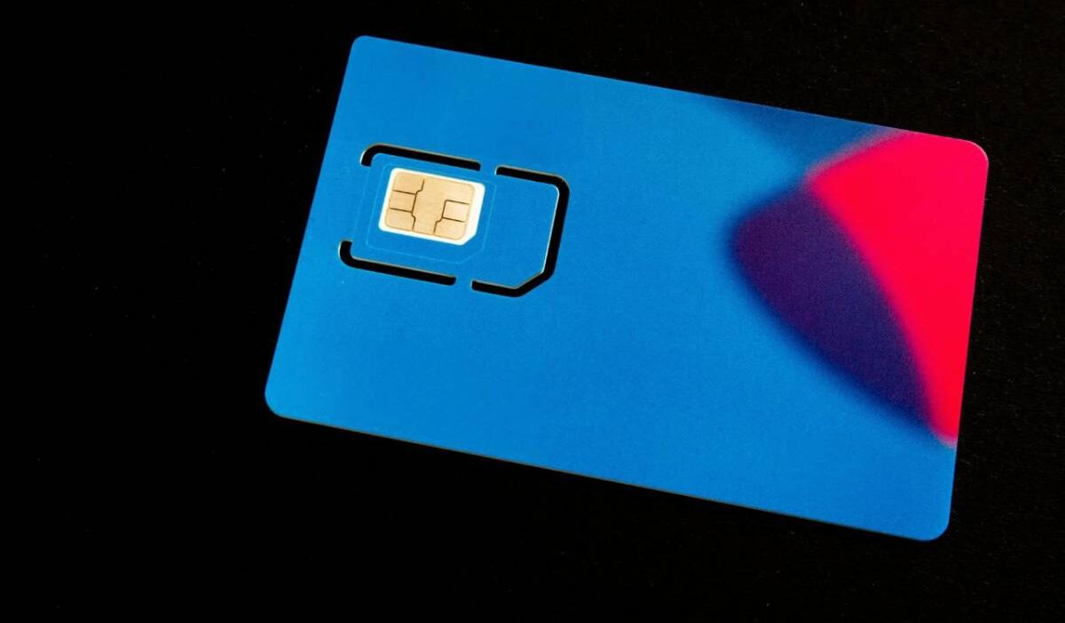 how-to-lock-sim-card-on-android