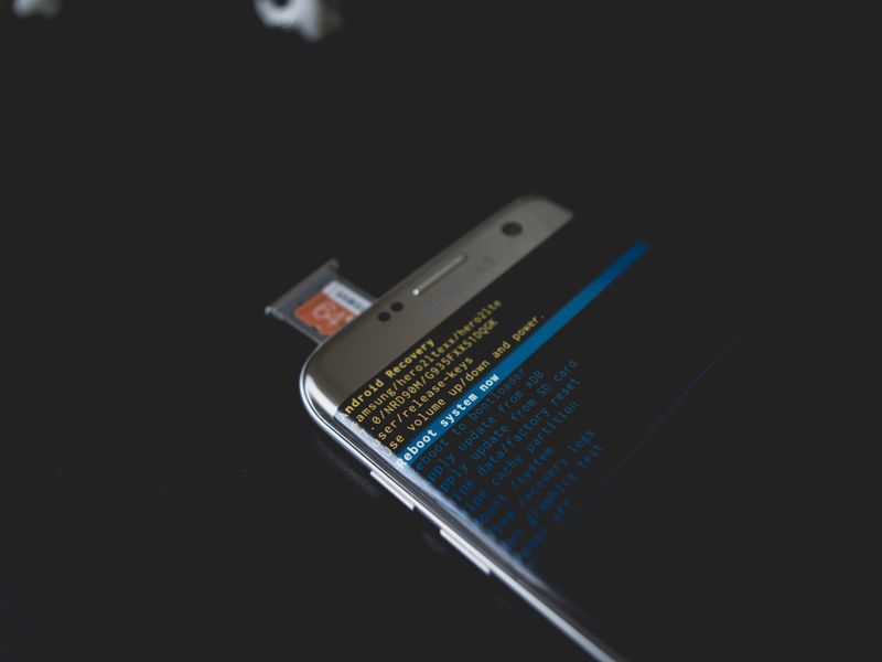 How to insert SIM card