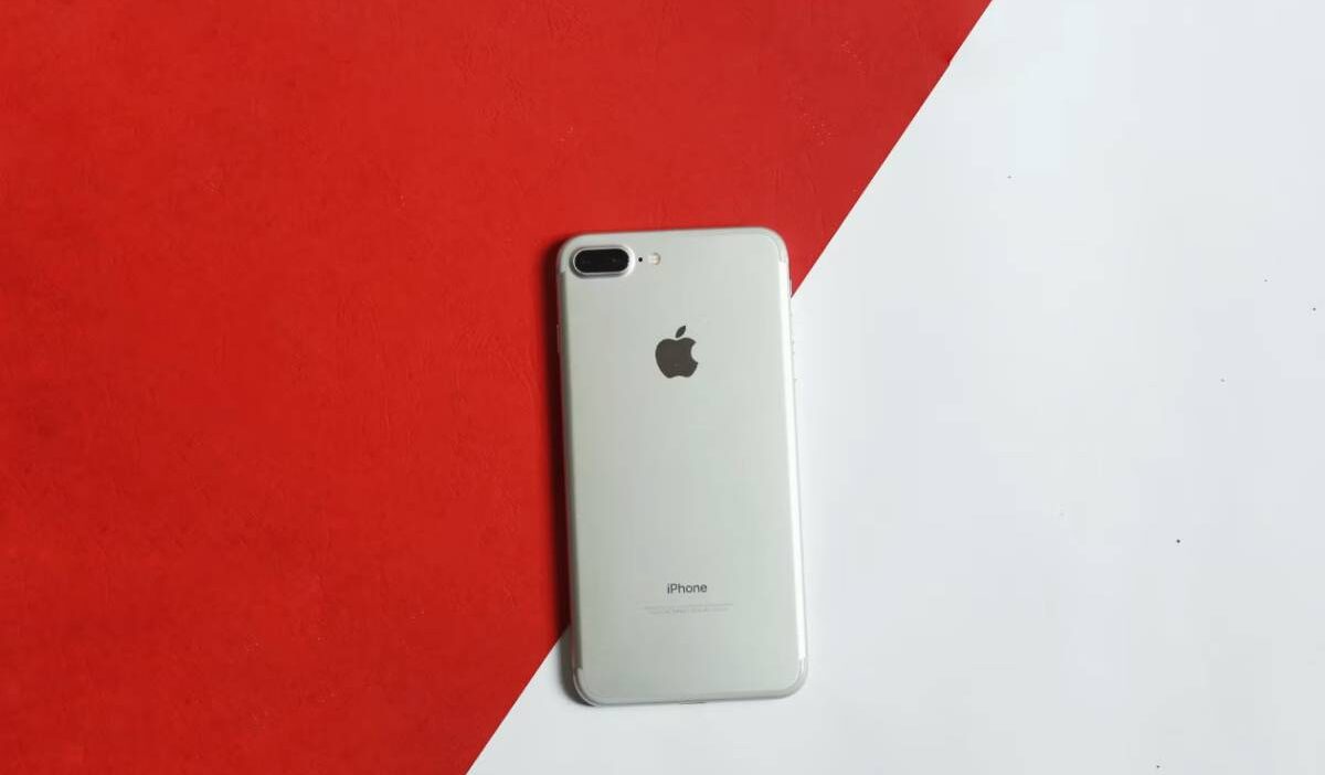 can-you-use-an-iphone-without-a-sim-card