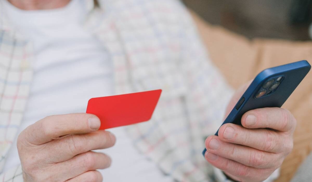 how-does-a-sim-card-work-for-international-travel