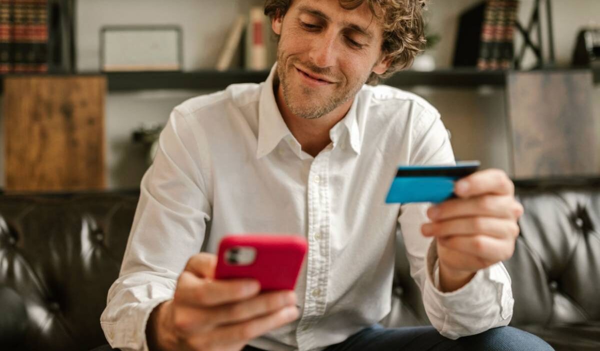 how-to-save-contacts-to-sim-card