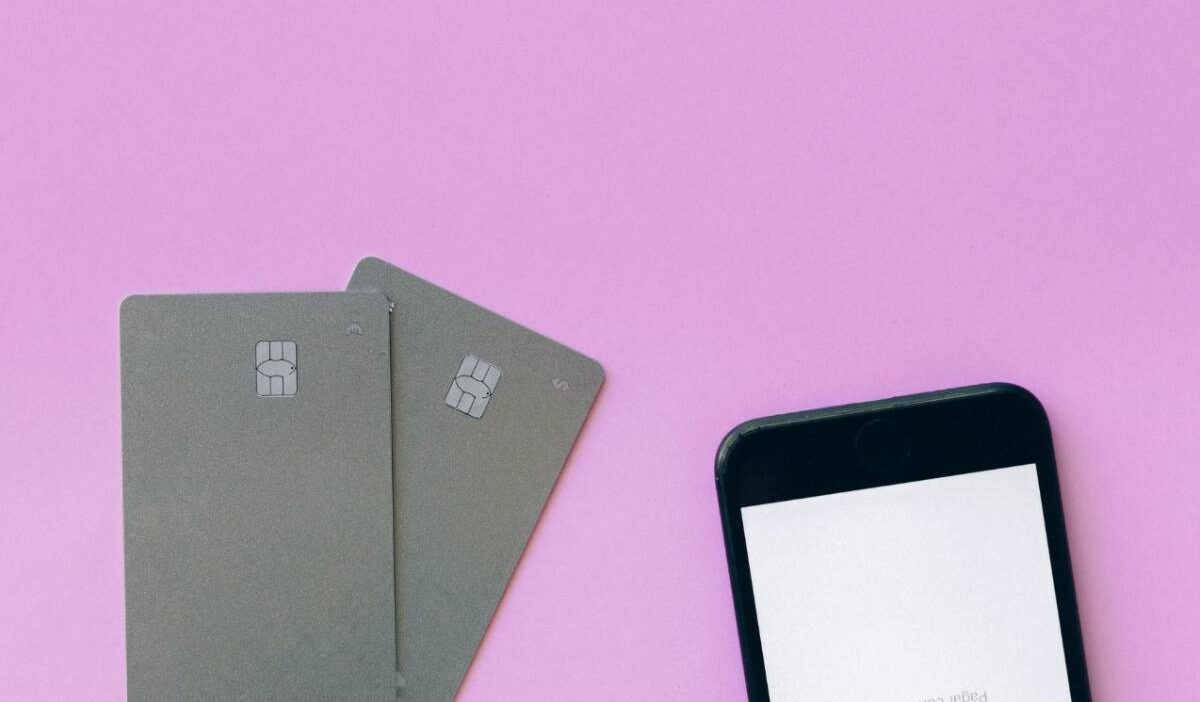 iphone-sim-card