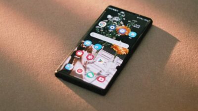 do-flip-phones-have-sim-cards