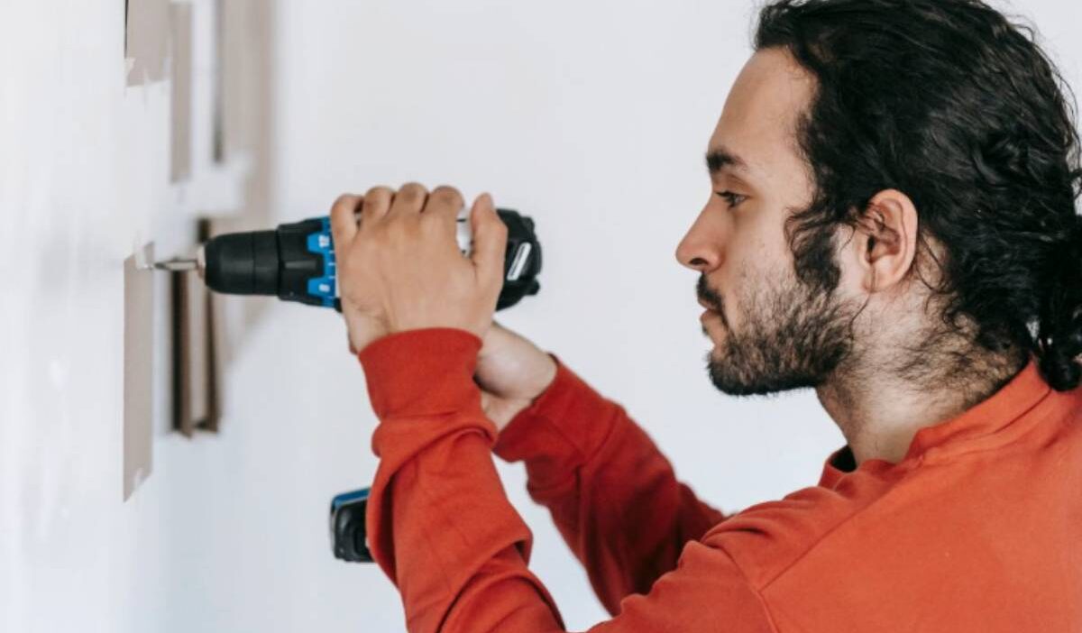 how-to-patch-a-hole-in-the-wall