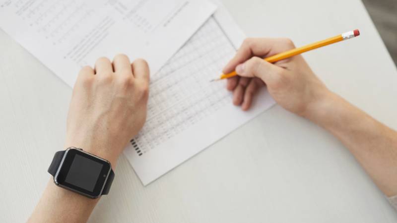 smart-watch-with-sim-card
