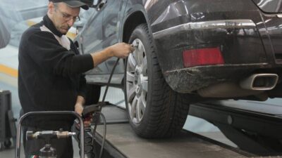 how-to-check-tire-pressure