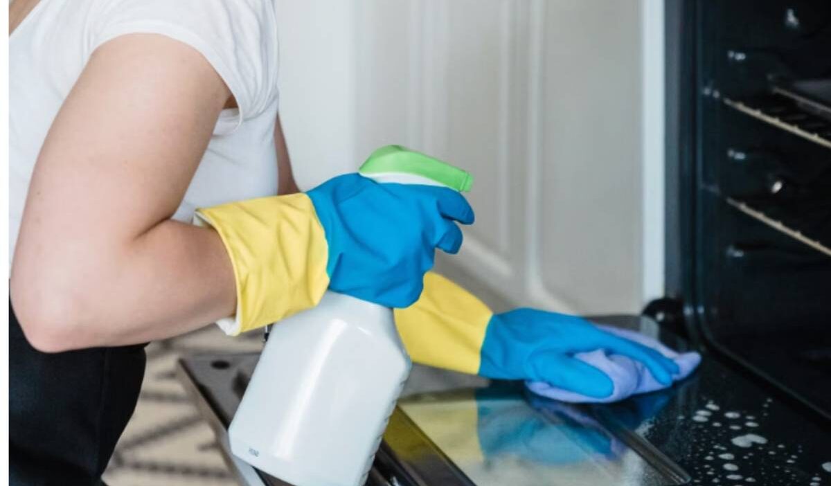 how-to-clean-an-oven