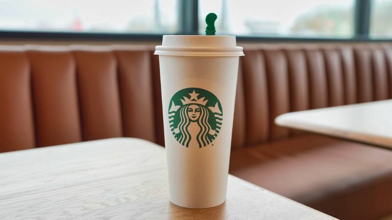 starbucks-veterans-day-free-coffee