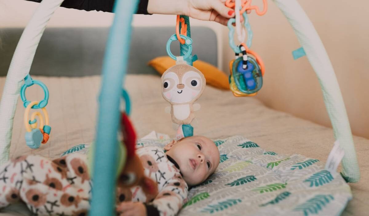 how-to-get-free-baby-stuff